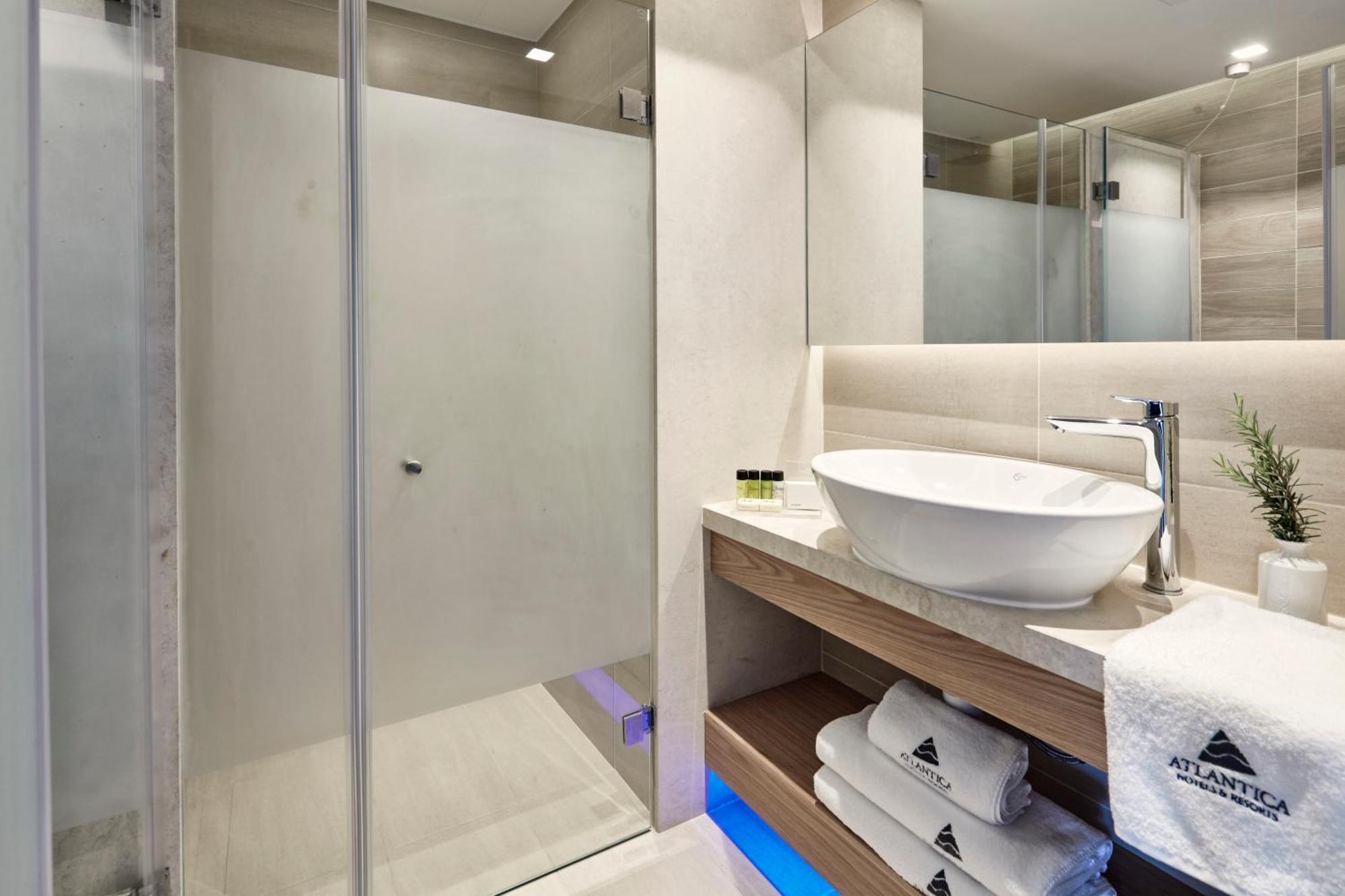 Atlantica Bay - Adults Only Отель