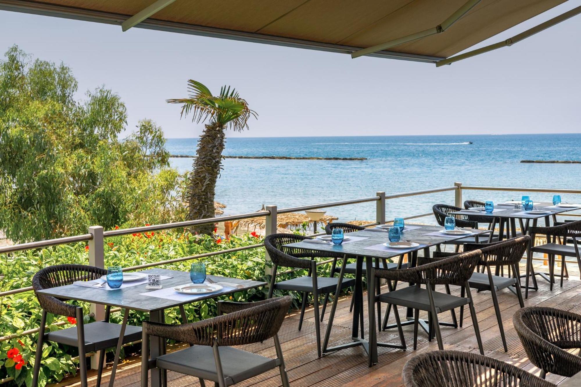 Atlantica Bay - Adults Only 4* Лимасол