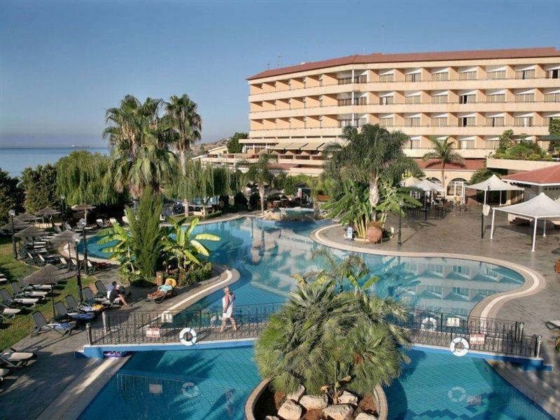 Atlantica Bay - Adults Only Лимасол